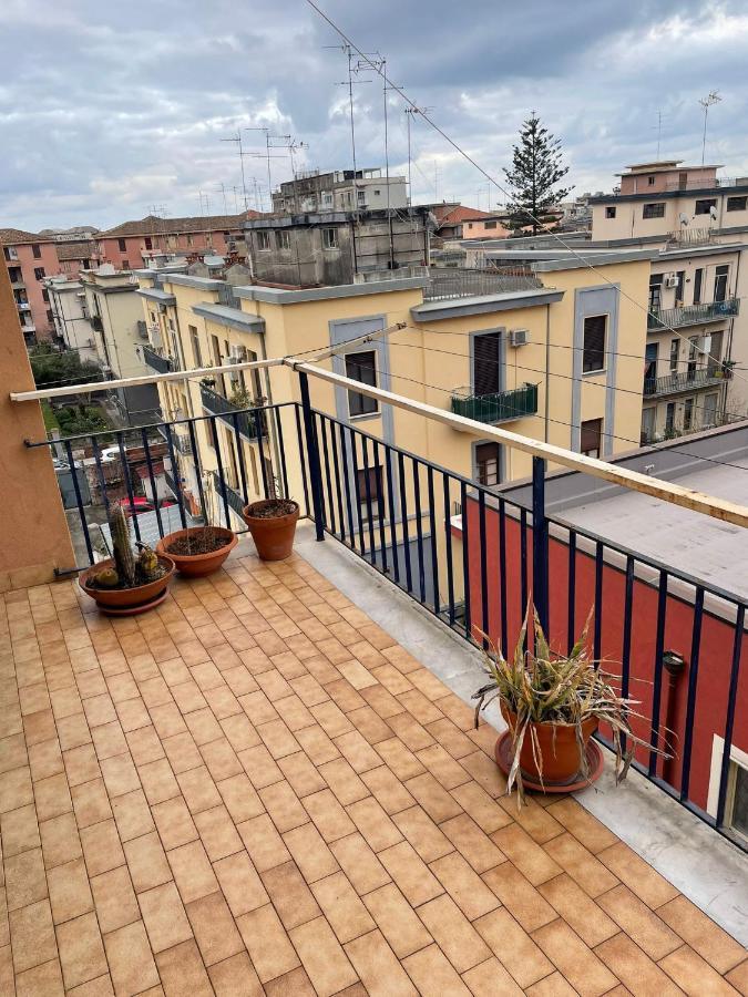 カターニアFranchetti Houseアパートメント エクステリア 写真