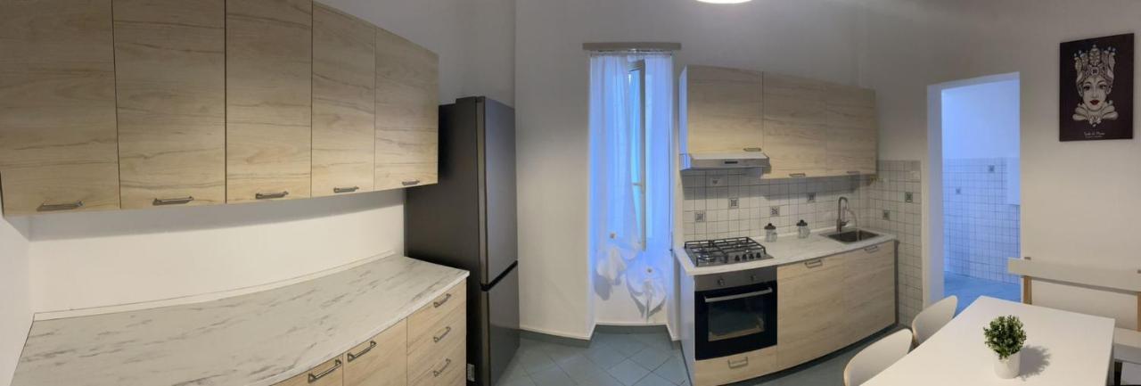 カターニアFranchetti Houseアパートメント エクステリア 写真